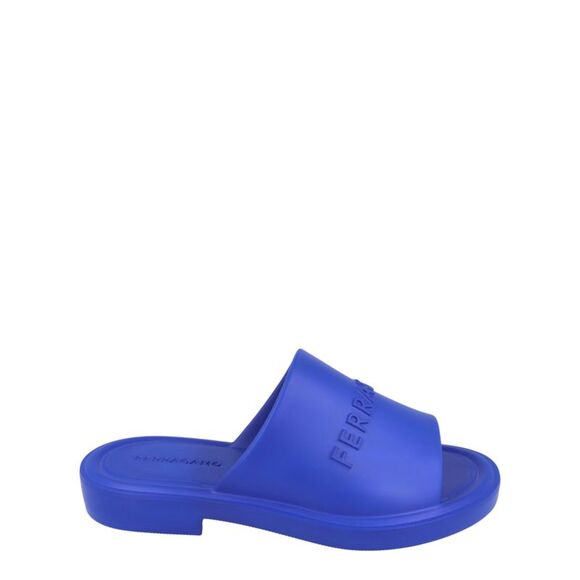 Giuneva Logo Embossed Slides